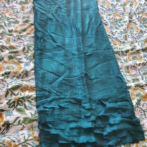Unique Scarf! Beautiful Sheen!
